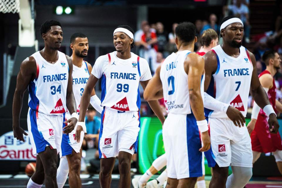 yWtuH, zRscR yWtuH, zRscR