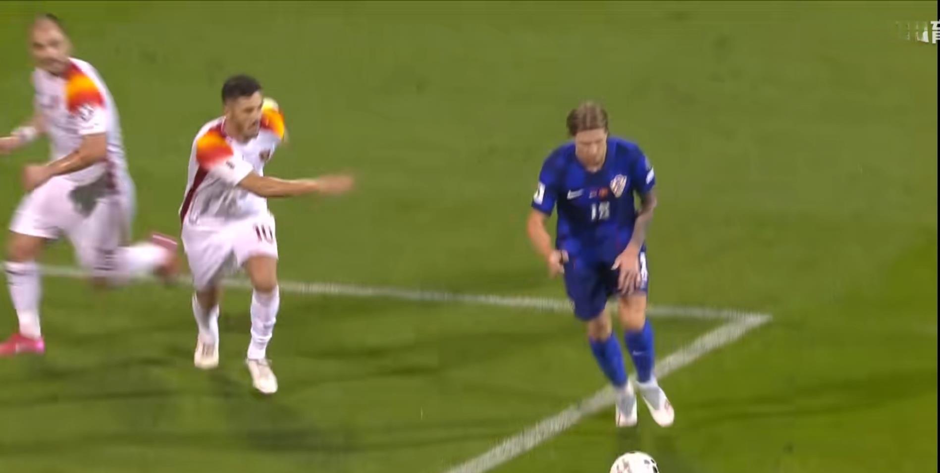 雷克斯贝凯, 耻辱首败