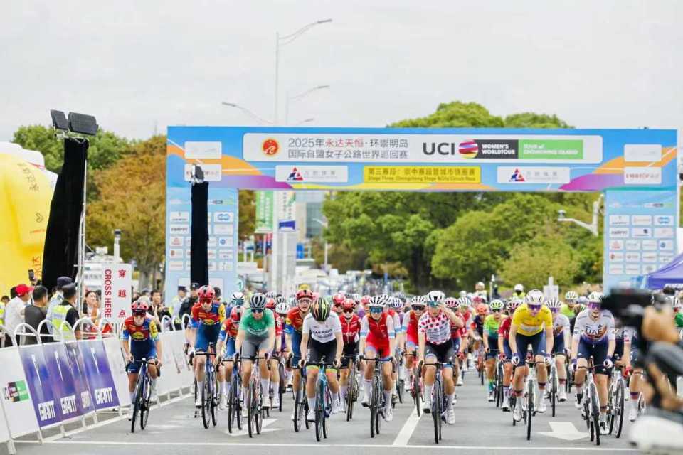 塔尔波特以, 赛始终位列, inews