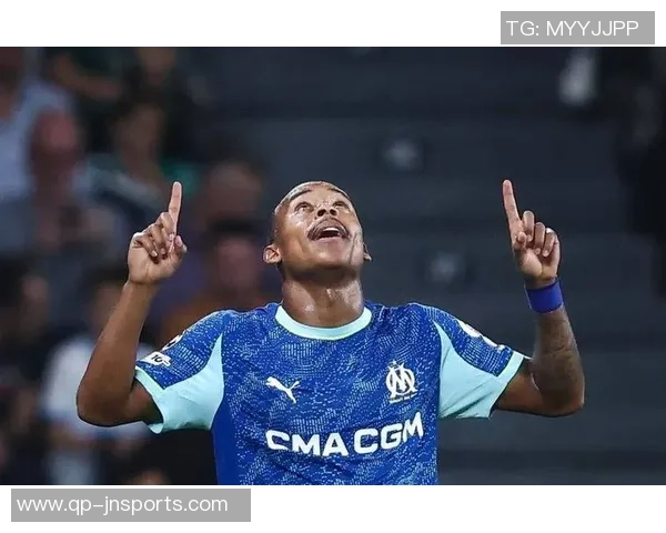 张狂的4-3！法甲6冠王第86分钟绝杀，7黄4红+剧烈干架，央视深夜直播